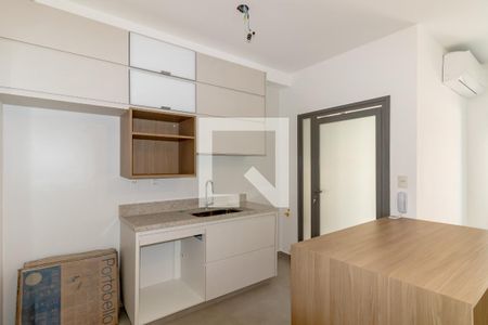 Cozinha de apartamento à venda com 2 quartos, 65m² em Indianópolis, São Paulo