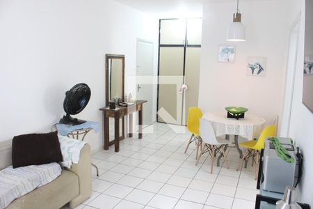 Sala de apartamento para alugar com 1 quarto, 64m² em Centro, São Vicente