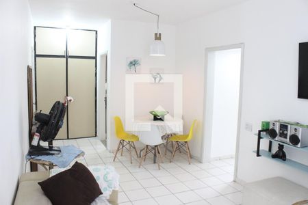 Sala de apartamento para alugar com 1 quarto, 64m² em Centro, São Vicente