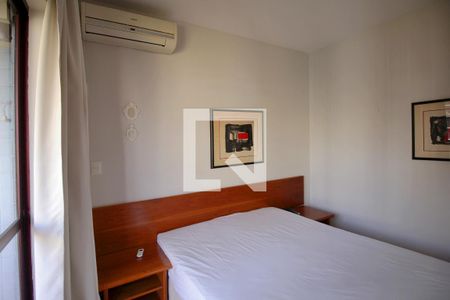 Quarto de kitnet/studio para alugar com 1 quarto, 40m² em Funcionários, Belo Horizonte