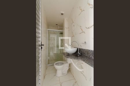 Banheiro de kitnet/studio para alugar com 1 quarto, 36m² em Nazaré, Salvador