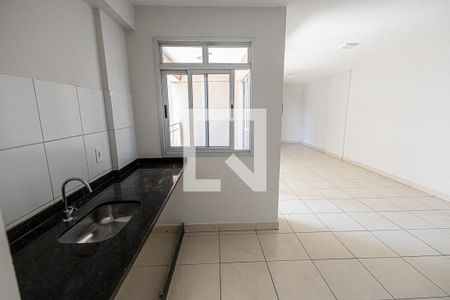 Cozinha de apartamento à venda com 3 quartos, 110m² em Aeroporto, Belo Horizonte