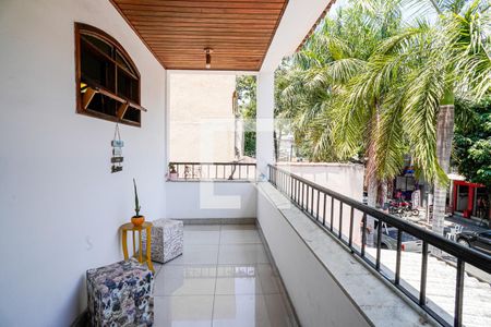 Sala de casa à venda com 2 quartos, 180m² em Fonseca, Niterói