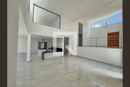 Casa de condomínio à venda com 502m², 4 quartos e 4 vagas