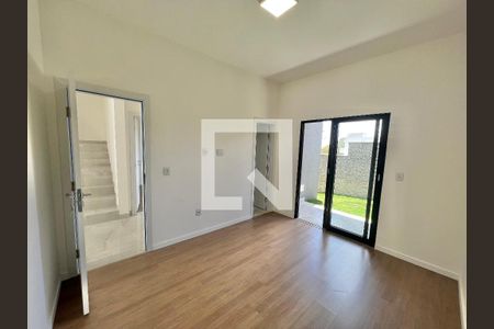 Casa de condomínio à venda com 502m², 4 quartos e 4 vagas