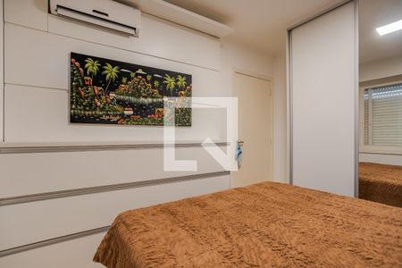 Quarto de apartamento à venda com 1 quarto, 55m² em Jardim do Salso, Porto Alegre
