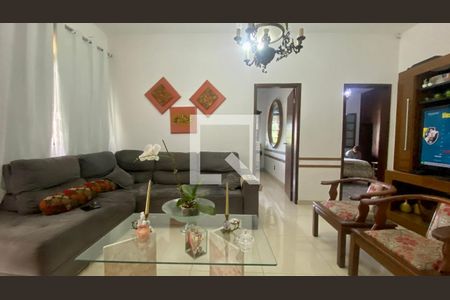 Sala de casa para alugar com 3 quartos, 280m² em Barreiro, Belo Horizonte