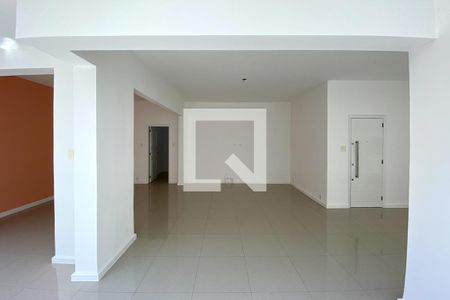 Sala de apartamento à venda com 3 quartos, 211m² em Copacabana, Rio de Janeiro