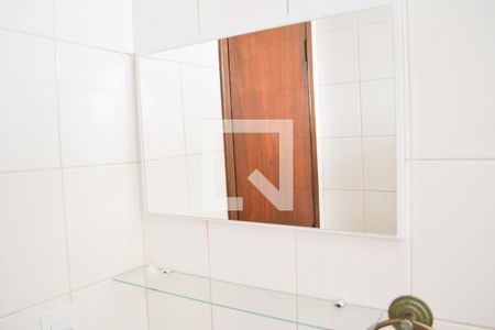 Apartamento à venda com 56m², 2 quartos e 1 vaga Apartamento à venda com 56m², 2 quartos e 1 vagaBanheiro