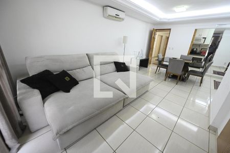 Sala de apartamento para alugar com 3 quartos, 97m² em Jardim Goiás, Goiânia