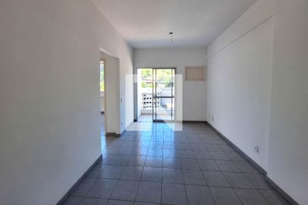 Sala de apartamento para alugar com 2 quartos, 61m² em Santa Rosa, Niterói