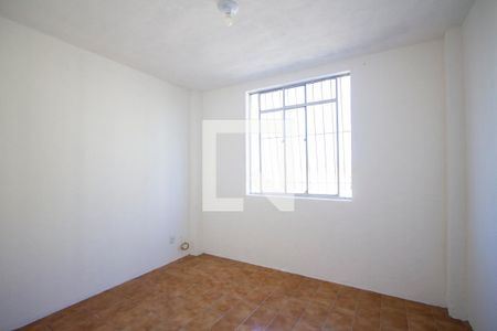 Quarto 1 de apartamento para alugar com 2 quartos, 62m² em Colubandê, São Gonçalo