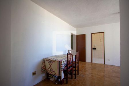 sala de apartamento para alugar com 2 quartos, 62m² em Colubandê, São Gonçalo