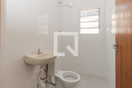 Banheiro de kitnet/studio para alugar com 1 quarto, 92m² em Granja Julieta, São Paulo