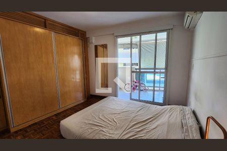 Suíte de apartamento à venda com 2 quartos, 160m² em Laranjeiras, Rio de Janeiro