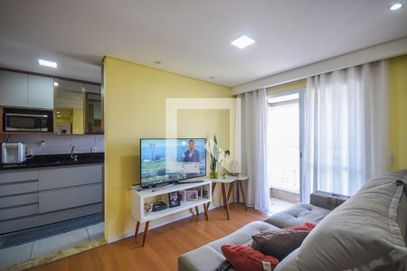Sala de apartamento à venda com 2 quartos, 56m² em Jardim Maria Rosa, Taboão da Serra