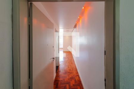 corredor de apartamento à venda com 2 quartos, 85m² em Liberdade, São Paulo