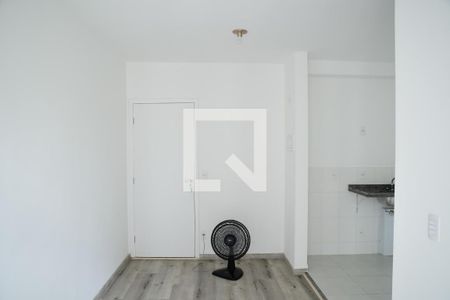 Sala de apartamento para alugar com 2 quartos, 50m² em Jardim Pioneiro, Cotia