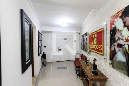 Hall de entarda de casa à venda com 5 quartos, 350m² em Vila Formosa, São Paulo