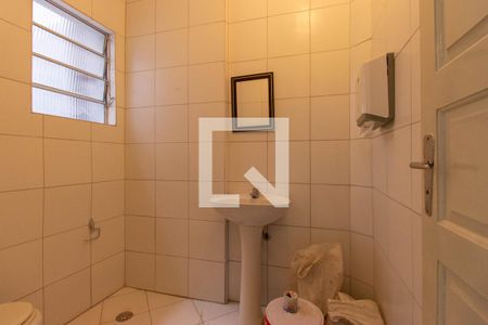 Casa à venda com 150m², 4 quartos e sem vaga Casa à venda com 150m², 4 quartos e sem vagaBanheiro da Suite