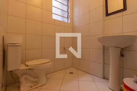 Casa à venda com 150m², 4 quartos e sem vaga Casa à venda com 150m², 4 quartos e sem vagaBanheiro da Suite