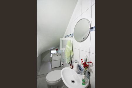 Lavabo  de casa à venda com 3 quartos, 146m² em Cj Hab Sao Fernando, São Bernardo do Campo