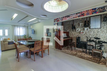 Sala de casa de condomínio à venda com 6 quartos, 700m² em Recreio dos Bandeirantes, Rio de Janeiro