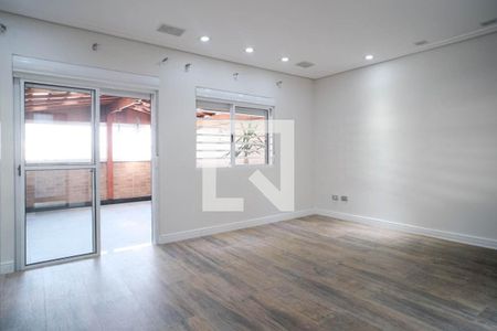 Casa de condomínio à venda com 150m², 3 quartos e 4 vagasSala