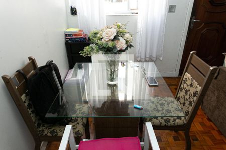 Sala - Mesa e Cadeiras de apartamento para alugar com 2 quartos, 72m² em Cidade Mãe do Céu, São Paulo