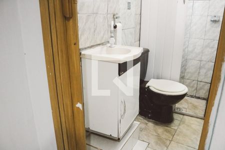 banheiro da suite de casa para alugar com 1 quarto, 36m² em Sítio do Piqueri, São Paulo