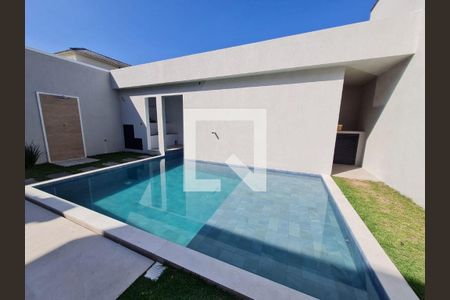 Casa à venda com 4 quartos, 410m² em Recreio dos Bandeirantes, Rio de Janeiro