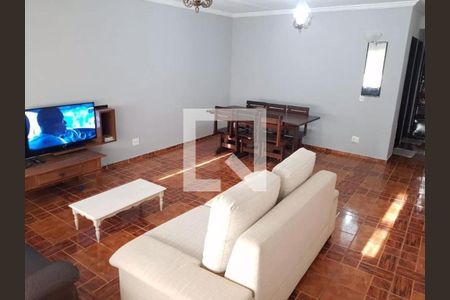 Casa à venda com 6 quartos, 180m² em Ferreira, São Paulo