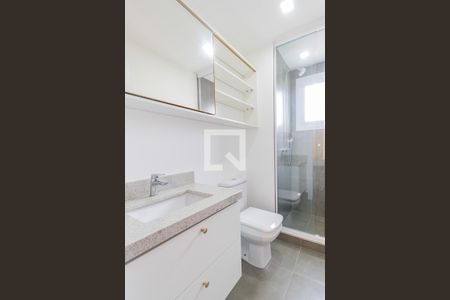 Banheiro da Suite 01 de apartamento à venda com 2 quartos, 67m² em São Sebastião, Porto Alegre