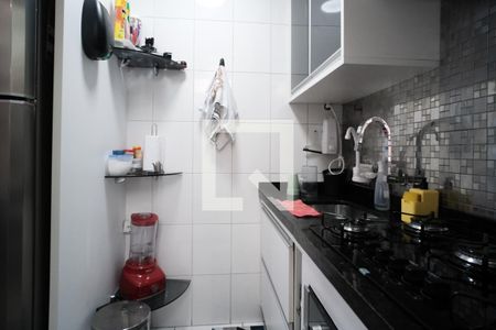 Cozinha de casa de condomínio à venda com 2 quartos, 72m² em Jardim Matarazzo, São Paulo