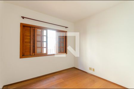 Quarto 1 de casa para alugar com 3 quartos, 165m² em Parque São Domingos, São Paulo