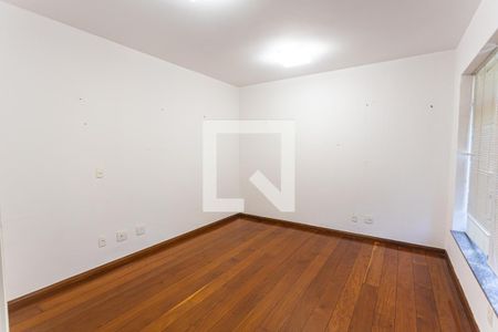 Sala 2 de apartamento à venda com 4 quartos, 260m² em Carmo, Belo Horizonte