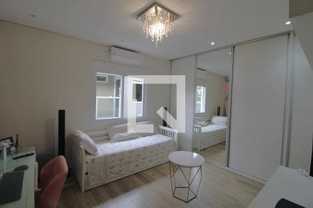 Quarto 2 de casa para alugar com 3 quartos, 250m² em Jardim Consorcio, São Paulo