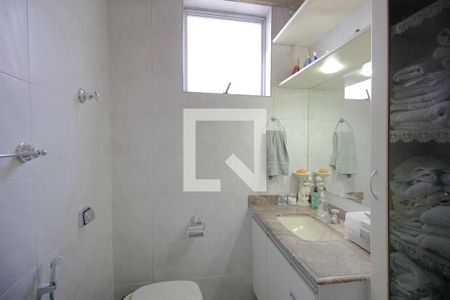 Banheiro da Suíte de apartamento à venda com 3 quartos, 150m² em Carmo, Belo Horizonte