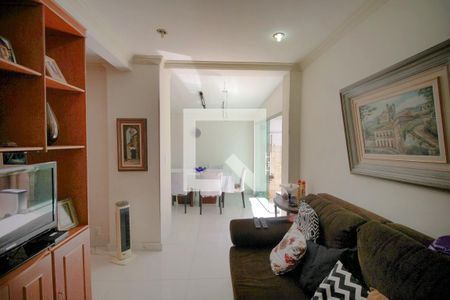 Sala de estar de apartamento à venda com 3 quartos, 150m² em Carmo, Belo Horizonte