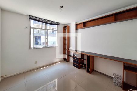 Quarto de apartamento para alugar com 2 quartos, 81m² em Icaraí, Niterói