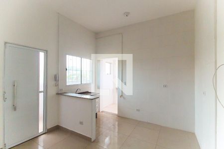 Sala/Cozinha de apartamento para alugar com 1 quarto, 30m² em Parque Paineiras, São Paulo