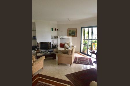 Foto 03 de apartamento à venda com 3 quartos, 200m² em Vila Suzana, São Paulo
