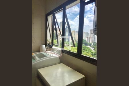 Foto 11 de apartamento à venda com 3 quartos, 200m² em Vila Suzana, São Paulo