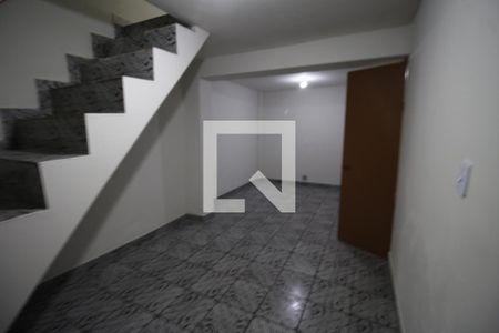 Suíte 2 de casa para alugar com 2 quartos, 120m² em Jardim Arpoador, São Paulo