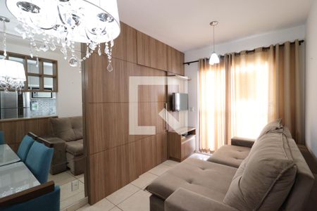 Sala de apartamento para alugar com 2 quartos, 70m² em Patrimônio, Uberlândia