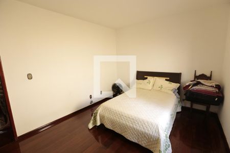 Quarto 1 de casa para alugar com 3 quartos, 200m² em Barreiro, Belo Horizonte