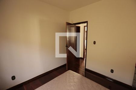 Quarto 2 de casa para alugar com 3 quartos, 200m² em Barreiro, Belo Horizonte