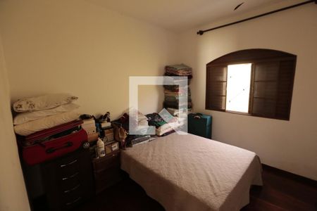 Quarto 2 de casa para alugar com 3 quartos, 200m² em Barreiro, Belo Horizonte