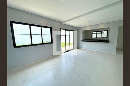 Sala de casa de condomínio à venda com 3 quartos, 190m² em Jardim Promeca, Várzea Paulista