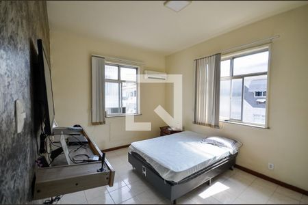 Quarto 1 de apartamento à venda com 2 quartos, 69m² em Grajau, Rio de Janeiro